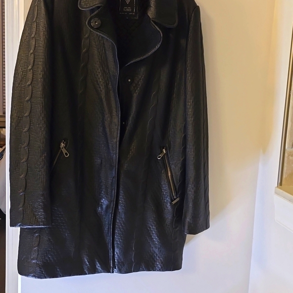 Leather Like Sweater Jacket - Picture 5 of 9